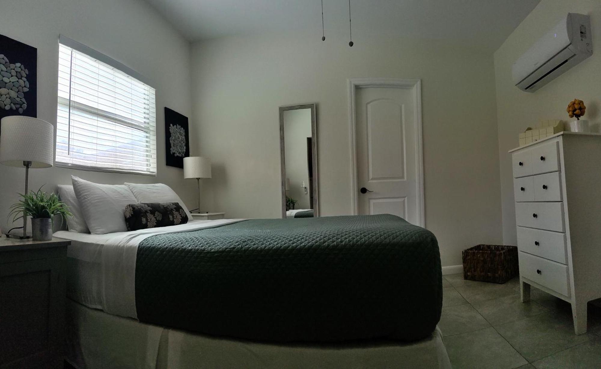 Loft Close To Downtown, Raymond James Stadium, Airport And Many More Places Tampa Exterior foto